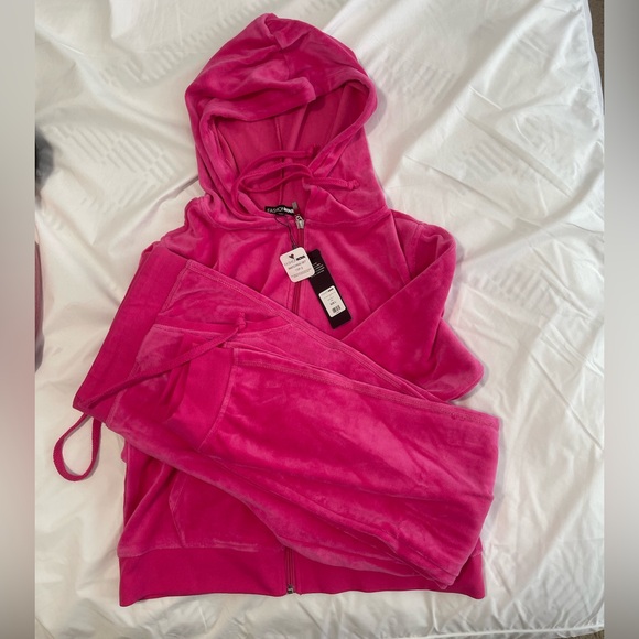 Fashion Nova Hot Pink Velour Jumpsuit - Picture 5 of 6